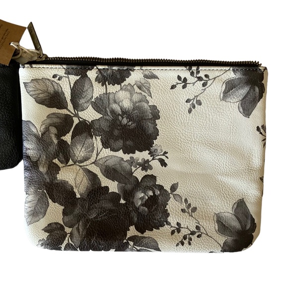 Lucky Brand pouch duo set - Picture 2 of 6